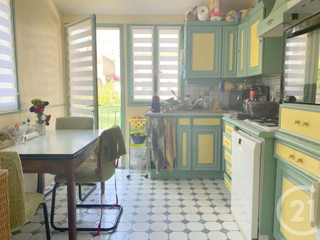 Afficher la photo en grand maison à vendre - 7 pièces - 127.1 m2 - LA ROCHE SUR YON - 85 - PAYS-DE-LOIRE - Century 21 Accort'Immo