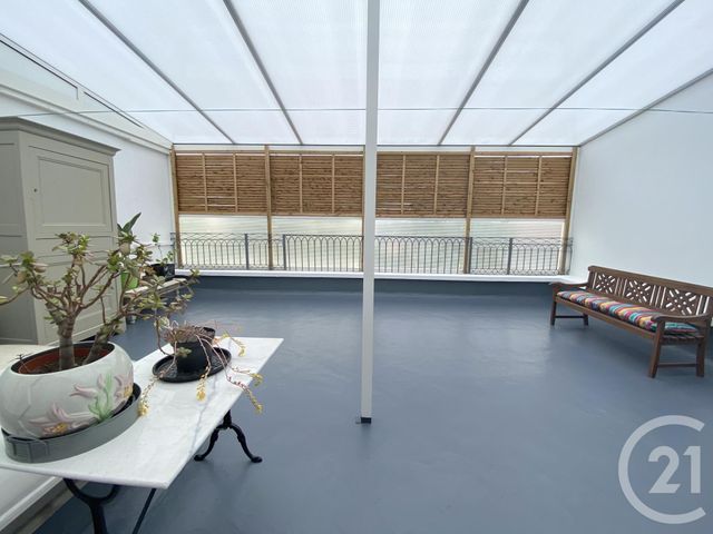 maison à vendre - 7 pièces - 167.0 m2 - LA ROCHE SUR YON - 85 - PAYS-DE-LOIRE - Century 21 Accort'Immo maison à vendre - 7 pièces - 167.0 m2 - LA ROCHE SUR YON - 85 - PAYS-DE-LOIRE - Century 21 Accort'Immo
