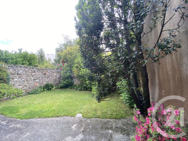 maison à vendre - 7 pièces - 167.0 m2 - LA ROCHE SUR YON - 85 - PAYS-DE-LOIRE - Century 21 Accort'Immo maison à vendre - 7 pièces - 167.0 m2 - LA ROCHE SUR YON - 85 - PAYS-DE-LOIRE - Century 21 Accort'Immo