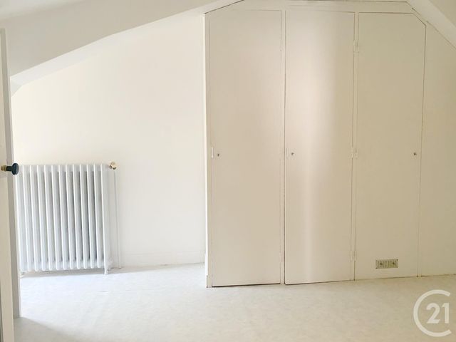 immeuble à vendre - 295.0 m2 - LA ROCHE SUR YON - 85 - PAYS-DE-LOIRE - Century 21 Accort'Immo immeuble à vendre - 295.0 m2 - LA ROCHE SUR YON - 85 - PAYS-DE-LOIRE - Century 21 Accort'Immo