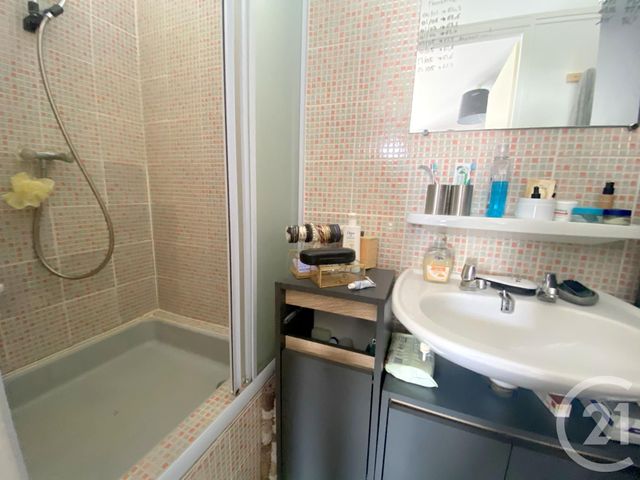 immeuble à vendre - 295.0 m2 - LA ROCHE SUR YON - 85 - PAYS-DE-LOIRE - Century 21 Accort'Immo immeuble à vendre - 295.0 m2 - LA ROCHE SUR YON - 85 - PAYS-DE-LOIRE - Century 21 Accort'Immo