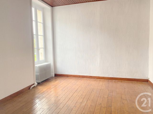 immeuble à vendre - 295.0 m2 - LA ROCHE SUR YON - 85 - PAYS-DE-LOIRE - Century 21 Accort'Immo immeuble à vendre - 295.0 m2 - LA ROCHE SUR YON - 85 - PAYS-DE-LOIRE - Century 21 Accort'Immo