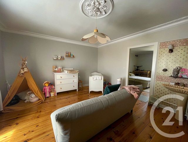 Appartement F3 à vendre - 4 pièces - 106.1 m2 - LA ROCHE SUR YON - 85 - PAYS-DE-LOIRE - Century 21 Accort'Immo