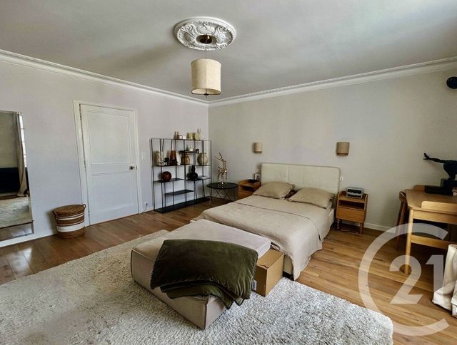 Appartement F3 à vendre - 4 pièces - 106.1 m2 - LA ROCHE SUR YON - 85 - PAYS-DE-LOIRE - Century 21 Accort'Immo