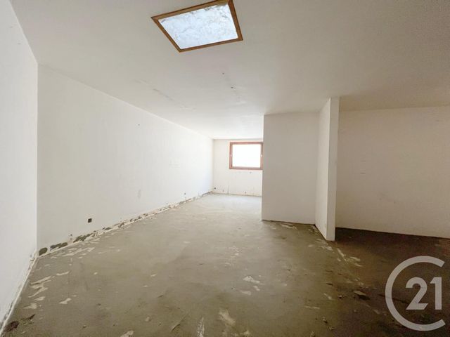 Appartement Duplex à vendre - 5 pièces - 108.59 m2 - LA ROCHE SUR YON - 85 - PAYS-DE-LOIRE - Century 21 Accort'Immo