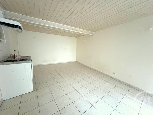 Appartement T2 à vendre - 4 pièces - 80.0 m2 - LA ROCHE SUR YON - 85 - PAYS-DE-LOIRE - Century 21 Accort'Immo