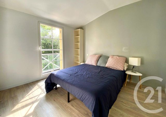 maison à vendre - 5 pièces - 91.32 m2 - LA ROCHE SUR YON - 85 - PAYS-DE-LOIRE - Century 21 Accort'Immo