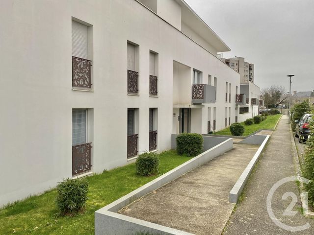 parking à vendre - 14.0 m2 - LA ROCHE SUR YON - 85 - PAYS-DE-LOIRE - Century 21 Accort'Immo