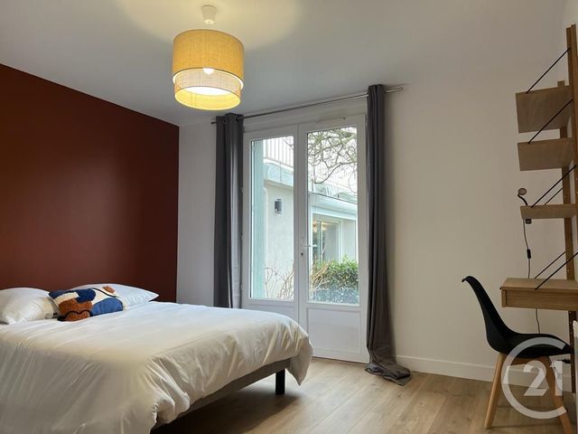 Afficher la photo en grand maison à vendre - 17 pièces - 435.0 m2 - LA ROCHE SUR YON - 85 - PAYS-DE-LOIRE - Century 21 Accort'Immo