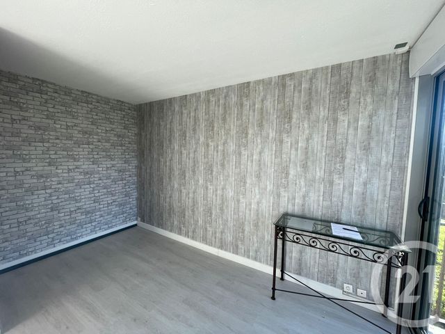 Appartement Studio à vendre - 1 pièce - 21.89 m2 - LA ROCHE SUR YON - 85 - PAYS-DE-LOIRE - Century 21 Accort'Immo