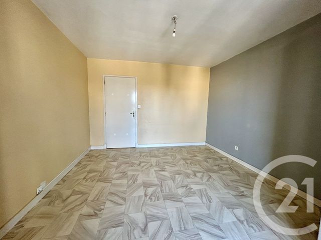 Appartement F2 à vendre LA ROCHE SUR YON