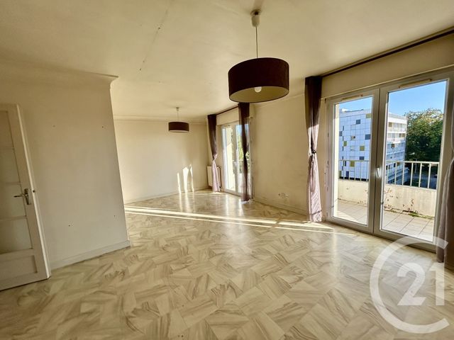 Appartement F2 à vendre - 2 pièces - 67.14 m2 - LA ROCHE SUR YON - 85 - PAYS-DE-LOIRE - Century 21 Accort'Immo