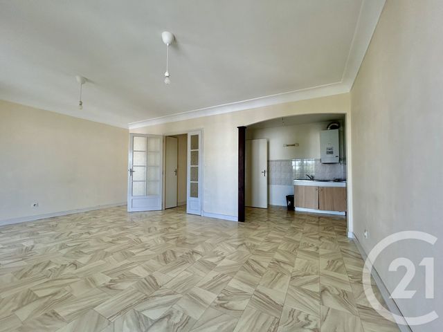 Appartement F2 à vendre - 2 pièces - 59.0 m2 - LA ROCHE SUR YON - 85 - PAYS-DE-LOIRE - Century 21 Accort'Immo
