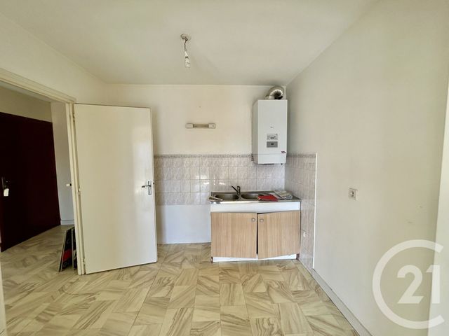 Appartement F2 à vendre - 2 pièces - 59.0 m2 - LA ROCHE SUR YON - 85 - PAYS-DE-LOIRE - Century 21 Accort'Immo