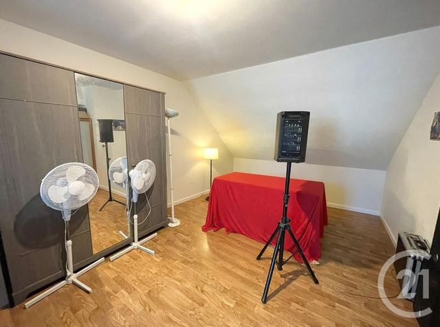 Appartement Duplex à vendre - 3 pièces - 69.0 m2 - LA ROCHE SUR YON - 85 - PAYS-DE-LOIRE - Century 21 Accort'Immo