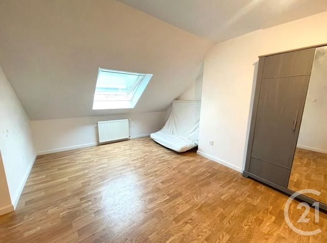 Appartement Duplex à vendre - 3 pièces - 69.0 m2 - LA ROCHE SUR YON - 85 - PAYS-DE-LOIRE - Century 21 Accort'Immo