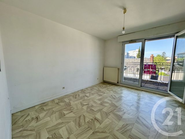 Appartement F2 à vendre - 2 pièces - 67.0 m2 - LA ROCHE SUR YON - 85 - PAYS-DE-LOIRE - Century 21 Accort'Immo