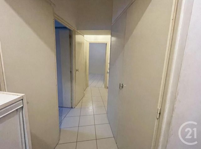 Appartement F2 à vendre - 2 pièces - 57.0 m2 - LA ROCHE SUR YON - 85 - PAYS-DE-LOIRE - Century 21 Accort'Immo