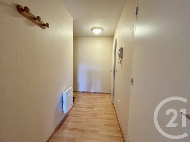 Appartement T1 à vendre - 1 pièce - 32.25 m2 - LA ROCHE SUR YON - 85 - PAYS-DE-LOIRE - Century 21 Accort'Immo