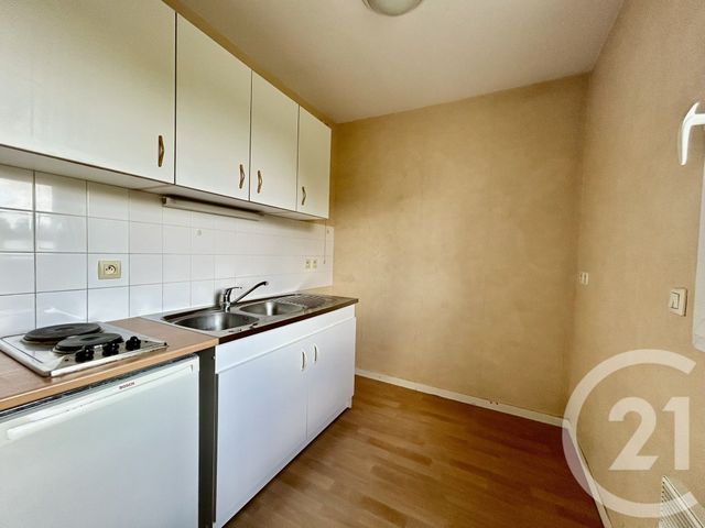 Appartement T1 à vendre - 1 pièce - 32.25 m2 - LA ROCHE SUR YON - 85 - PAYS-DE-LOIRE - Century 21 Accort'Immo