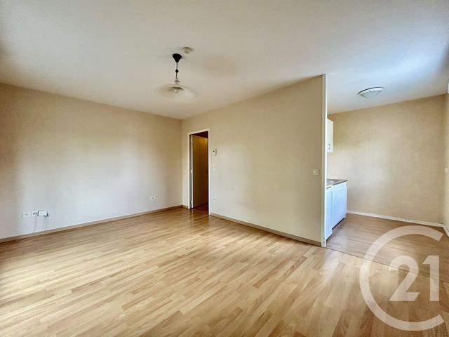 Appartement T1 à vendre - 1 pièce - 32.25 m2 - LA ROCHE SUR YON - 85 - PAYS-DE-LOIRE - Century 21 Accort'Immo