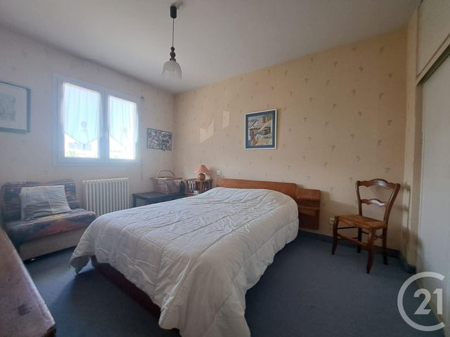 Appartement T4 à vendre - 4 pièces - 102.47 m2 - LA ROCHE SUR YON - 85 - PAYS-DE-LOIRE - Century 21 Accort'Immo