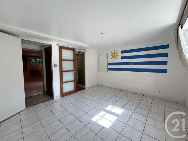 Afficher la photo en grand maison à vendre - 9 pièces - 218.0 m2 - LA ROCHE SUR YON - 85 - PAYS-DE-LOIRE - Century 21 Accort'Immo