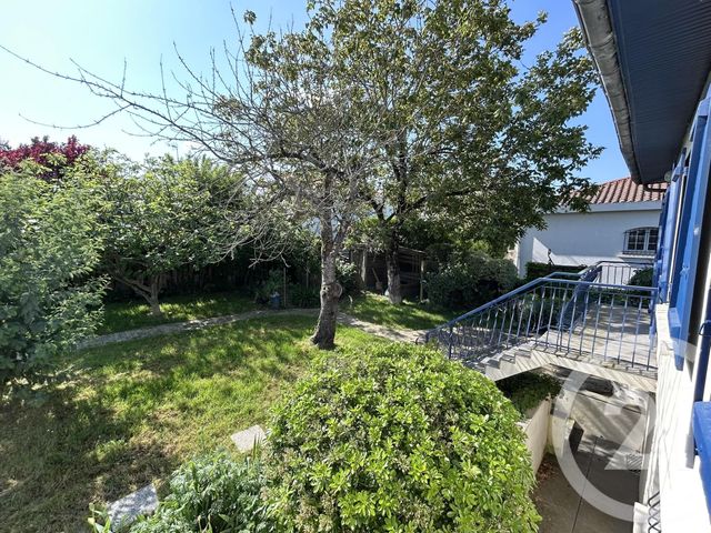 Afficher la photo en grand maison à vendre - 9 pièces - 218.0 m2 - LA ROCHE SUR YON - 85 - PAYS-DE-LOIRE - Century 21 Accort'Immo