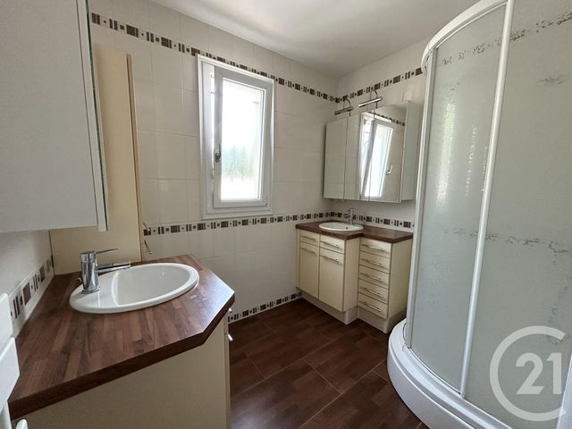 Afficher la photo en grand maison à vendre - 9 pièces - 218.0 m2 - LA ROCHE SUR YON - 85 - PAYS-DE-LOIRE - Century 21 Accort'Immo