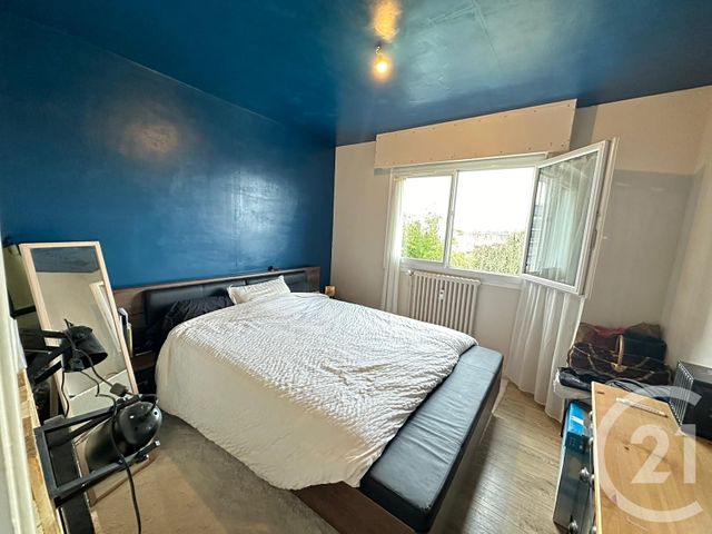 Appartement F4 à vendre - 4 pièces - 75.3 m2 - LA ROCHE SUR YON - 85 - PAYS-DE-LOIRE - Century 21 Accort'Immo