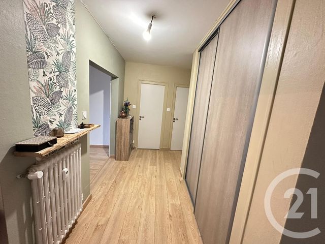 Appartement F4 à vendre - 4 pièces - 75.3 m2 - LA ROCHE SUR YON - 85 - PAYS-DE-LOIRE - Century 21 Accort'Immo