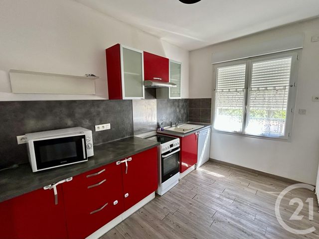 Afficher la photo en grand maison à vendre - 4 pièces - 126.0 m2 - LA ROCHE SUR YON - 85 - PAYS-DE-LOIRE - Century 21 Accort'Immo