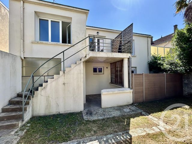 Afficher la photo en grand maison à vendre - 4 pièces - 126.0 m2 - LA ROCHE SUR YON - 85 - PAYS-DE-LOIRE - Century 21 Accort'Immo