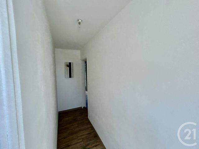 Afficher la photo en grand maison à vendre - 4 pièces - 126.0 m2 - LA ROCHE SUR YON - 85 - PAYS-DE-LOIRE - Century 21 Accort'Immo