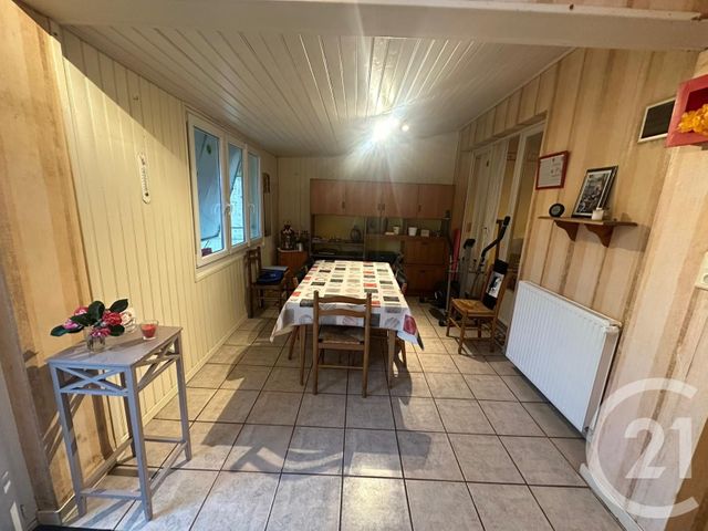 maison à vendre - 6 pièces - 120.0 m2 - LA ROCHE SUR YON - 85 - PAYS-DE-LOIRE - Century 21 Accort'Immo