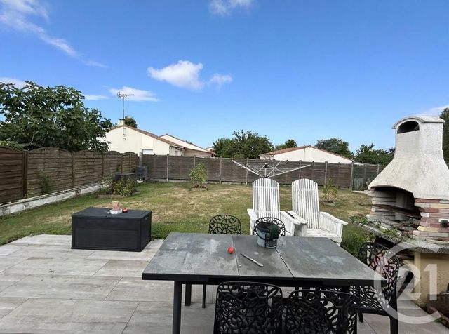 maison à vendre - 6 pièces - 150.0 m2 - LA GENETOUZE - 85 - PAYS-DE-LOIRE - Century 21 Accort'Immo