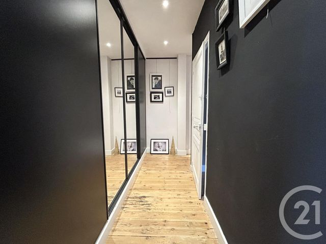 Appartement F3 à vendre - 3 pièces - 107.54 m2 - LA ROCHE SUR YON - 85 - PAYS-DE-LOIRE - Century 21 Accort'Immo