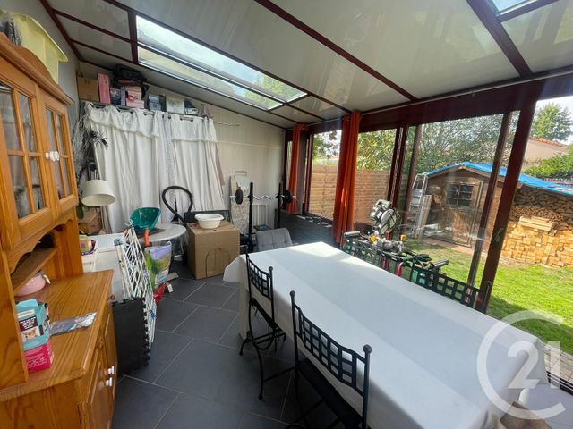 maison à vendre - 6 pièces - 93.0 m2 - LA ROCHE SUR YON - 85 - PAYS-DE-LOIRE - Century 21 Accort'Immo