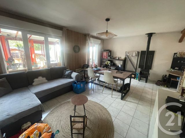 maison à vendre - 6 pièces - 93.0 m2 - LA ROCHE SUR YON - 85 - PAYS-DE-LOIRE - Century 21 Accort'Immo