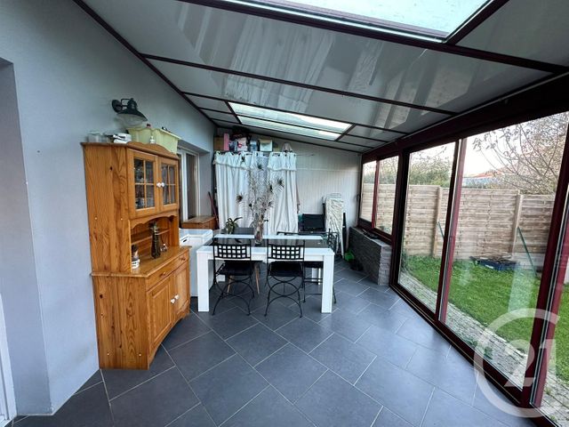 maison à vendre - 6 pièces - 93.0 m2 - LA ROCHE SUR YON - 85 - PAYS-DE-LOIRE - Century 21 Accort'Immo