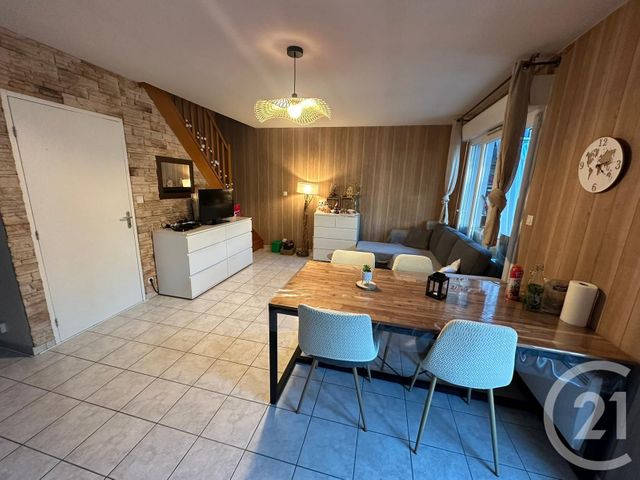 maison à vendre - 6 pièces - 93.0 m2 - LA ROCHE SUR YON - 85 - PAYS-DE-LOIRE - Century 21 Accort'Immo