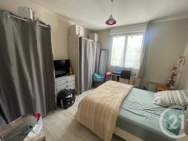 maison à vendre - 6 pièces - 93.0 m2 - LA ROCHE SUR YON - 85 - PAYS-DE-LOIRE - Century 21 Accort'Immo