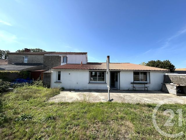 maison à vendre - 7 pièces - 174.0 m2 - NIEUL LE DOLENT - 85 - PAYS-DE-LOIRE - Century 21 Accort'Immo