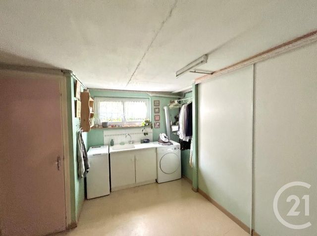 maison à vendre - 7 pièces - 174.0 m2 - LA ROCHE SUR YON - 85 - PAYS-DE-LOIRE - Century 21 Accort'Immo