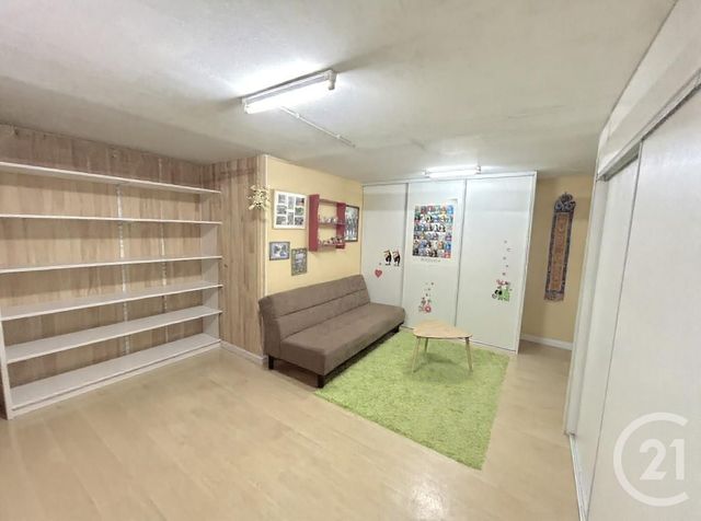 maison à vendre - 7 pièces - 174.0 m2 - LA ROCHE SUR YON - 85 - PAYS-DE-LOIRE - Century 21 Accort'Immo