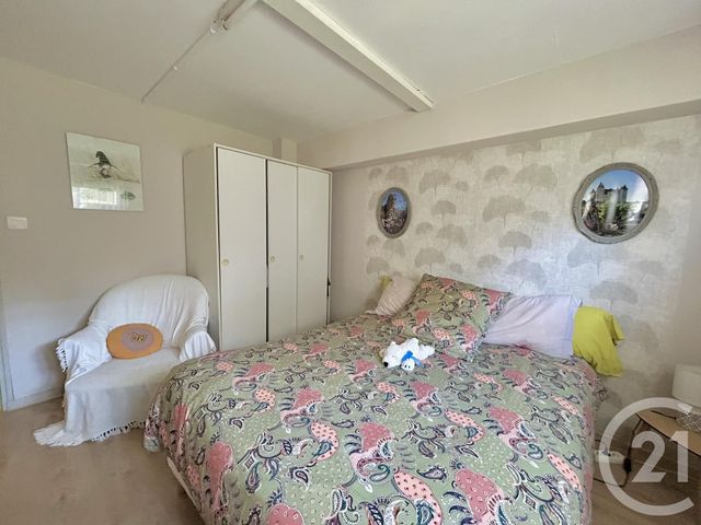 maison à vendre - 7 pièces - 174.0 m2 - LA ROCHE SUR YON - 85 - PAYS-DE-LOIRE - Century 21 Accort'Immo