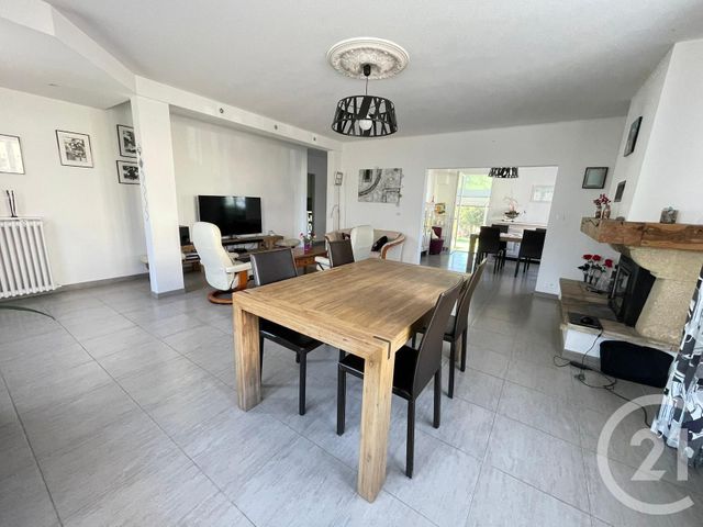 maison à vendre - 7 pièces - 150.0 m2 - LA ROCHE SUR YON - 85 - PAYS-DE-LOIRE - Century 21 Accort'Immo