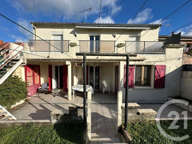 maison à vendre - 6 pièces - 115.0 m2 - LA ROCHE SUR YON - 85 - PAYS-DE-LOIRE - Century 21 Accort'Immo