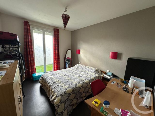 maison à vendre - 6 pièces - 115.0 m2 - LA ROCHE SUR YON - 85 - PAYS-DE-LOIRE - Century 21 Accort'Immo