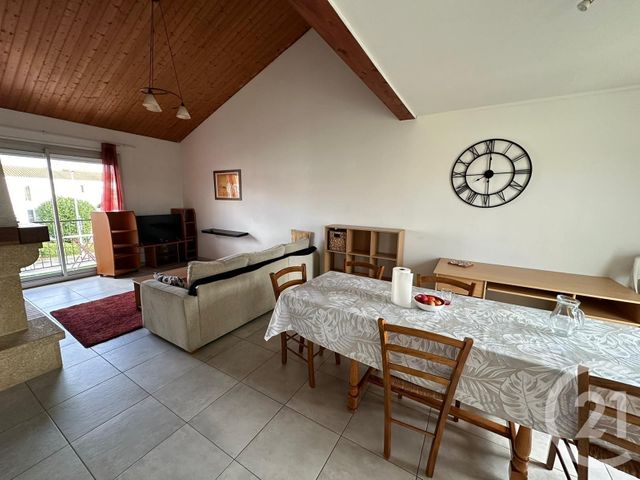 maison à vendre - 6 pièces - 115.0 m2 - LA ROCHE SUR YON - 85 - PAYS-DE-LOIRE - Century 21 Accort'Immo